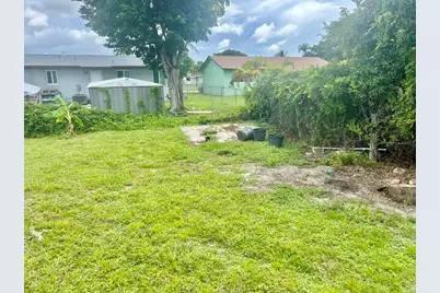 2951 NW 8th Street, Pompano Beach, FL 33069 - Photo 16
