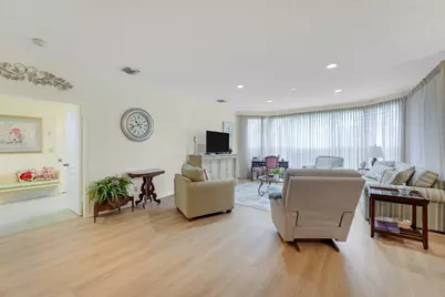 110 Legendary Circle, Palm Beach Gardens, FL 33418 - Photo 4