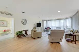 110 Legendary Cir, Palm Beach Gardens, FL 33418 - Photo 4