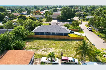 1141 Peak Road, Lake Worth, FL 33462 - Photo 8