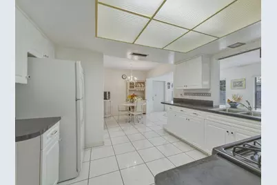 9111 NW 25th Court, Sunrise, FL 33322 - Photo 10