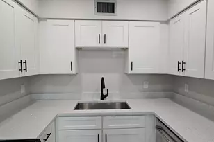 2245 SW 22nd Ave, Delray Beach, FL 33445 - Photo 4
