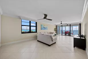 911 Ocean Dr, North Palm Beach, FL 33408 - Photo 32