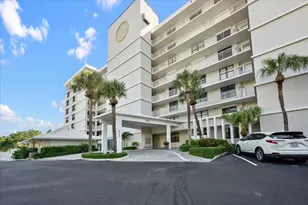 911 Ocean Dr, North Palm Beach, FL 33408 - Photo 20