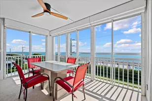 911 Ocean Dr, North Palm Beach, FL 33408 - Photo 1