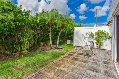 2641 W Gately Drive W #1702, West Palm Beach, FL 33415 - Photo 30
