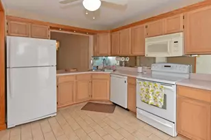 2641 W Gately Dr W, West Palm Beach, FL 33415 - Photo 10