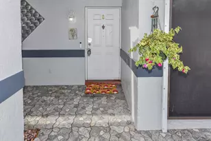 2641 W Gately Dr W, West Palm Beach, FL 33415 - Photo 6