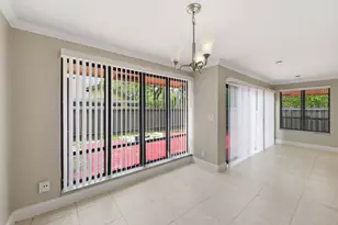 8741 Cleary Blvd, Plantation, FL 33324 - Photo 16