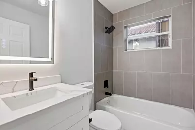 11709 Castellon Court, Boynton Beach, FL 33437 - Photo 22