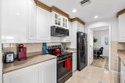 1004 NW 16th Place, Stuart, FL 34994 - Photo 10