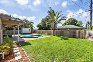 1004 NW 16th Pl, Stuart, FL 34994 - Photo 40