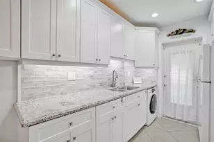 935 SE 9th Ave, Pompano Beach, FL 33060 - Photo 10