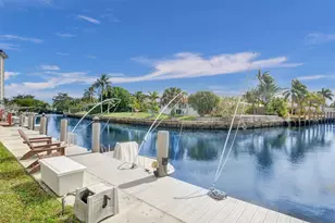 935 SE 9th Ave, Pompano Beach, FL 33060 - Photo 16
