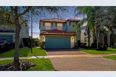 12017 SW Knightsbridge Lane, Port Saint Lucie, FL 34987 - Photo 2