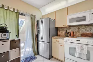 5201 W Club Cir, Boca Raton, FL 33431 - Photo 8