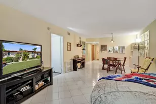 5201 W Club Cir, Boca Raton, FL 33431 - Photo 16