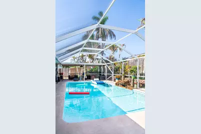 2445 NE 16th Court, Jensen Beach, FL 34957 - Photo 18