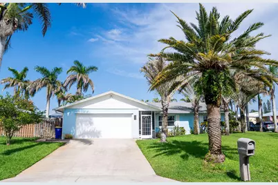 2445 NE 16th Court, Jensen Beach, FL 34957 - Photo 2
