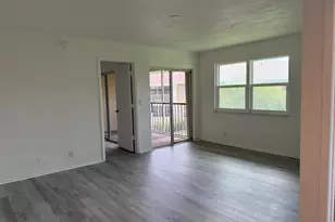 1536 SE Royal Green, Port Saint Lucie, FL 34952 - Photo 4