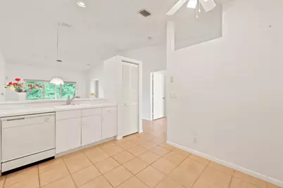 10432 Lake Vista Circle, Boca Raton, FL 33498 - Photo 20