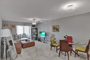 130 NE 26th Ave, Boynton Beach, FL 33435 - Photo 14
