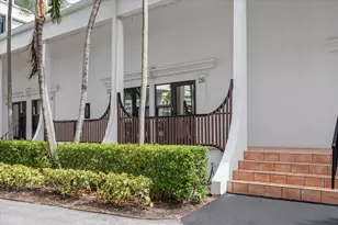3589 S Ocean Blvd, South Palm Beach, FL 33480 - Photo 1
