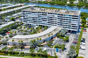 3589 S Ocean Blvd, South Palm Beach, FL 33480 - Photo 32