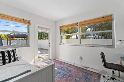 423 Avenida Alegre, West Palm Beach, FL 33405 - Photo 28