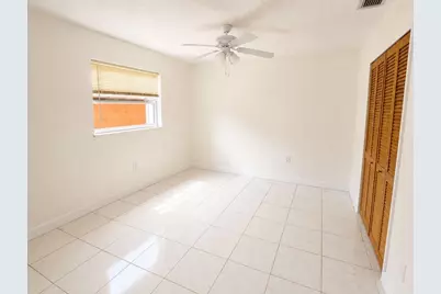 4210 W 10th Court, Hialeah, FL 33012 - Photo 6