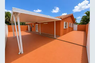 4210 W 10th Court, Hialeah, FL 33012 - Photo 8