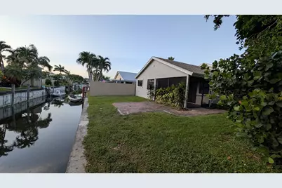 1080 NW 19th Terrace, Delray Beach, FL 33445 - Photo 32