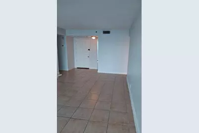 105 Lake Emerald Drive #406, Oakland Park, FL 33309 - Photo 4