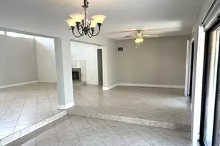 420 NE 24th St, Boca Raton, FL 33431 - Photo 12