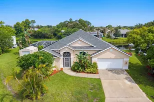 301 SW Buzby Ct, Port Saint Lucie, FL 34953 - Photo 28