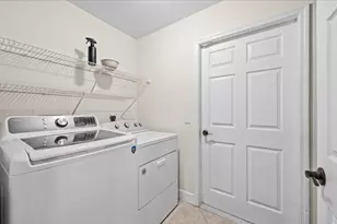 301 SW Buzby Ct, Port Saint Lucie, FL 34953 - Photo 26