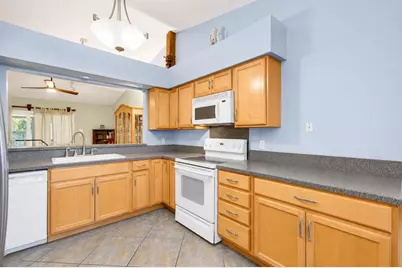 2400 SW 19th Avenue, Boynton Beach, FL 33426 - Photo 14