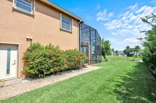 15861 Lisbon Ct, Wellington, FL 33414 - Photo 32