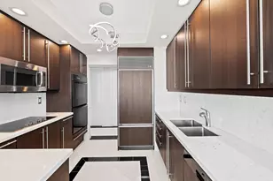 411 N New River Dr E, Fort Lauderdale, FL 33301 - Photo 16