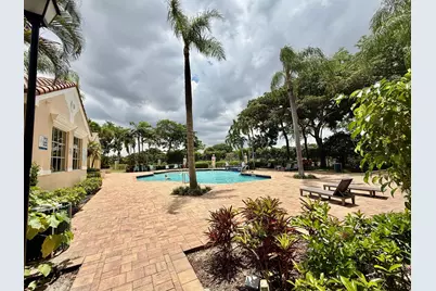 1739 Village Boulevard #101, West Palm Beach, FL 33409 - Photo 4