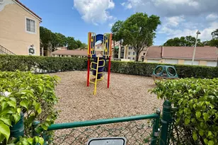 1739 Village Blvd, West Palm Beach, FL 33409 - Photo 8