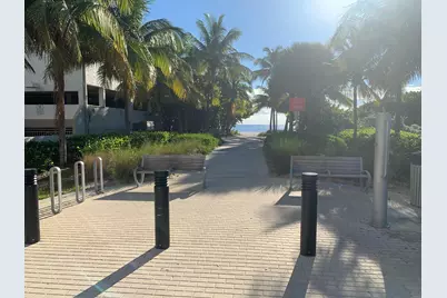 305 S Ocean Boulevard #West, Pompano Beach, FL 33062 - Photo 8