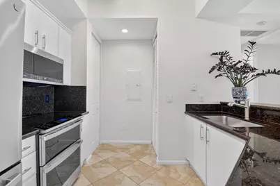 403 S Sapodilla Avenue #706, West Palm Beach, FL 33401 - Photo 8