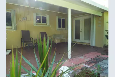 490 SE 3rd Avenue, Pompano Beach, FL 33060 - Photo 10