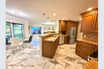 23261 Torre Circle, Boca Raton, FL 33433 - Photo 12