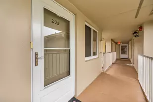 31 Lake Vista Trail, Port Saint Lucie, FL 34952 - Photo 4