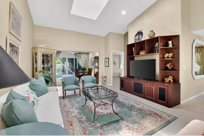 5590 Royal Lake Circle, Boynton Beach, FL 33437 - Photo 10