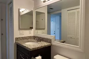 18106 Glenmoor Dr, West Palm Beach, FL 33409 - Photo 12