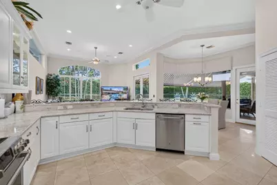 2773 Tecumseh Drive, West Palm Beach, FL 33409 - Photo 22