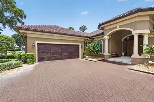 2773 Tecumseh Dr, West Palm Beach, FL 33409 - Photo 6